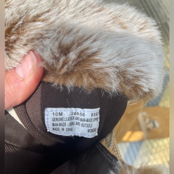 Women’s Timberland winter boots - size 10 - Picture 11 of 11